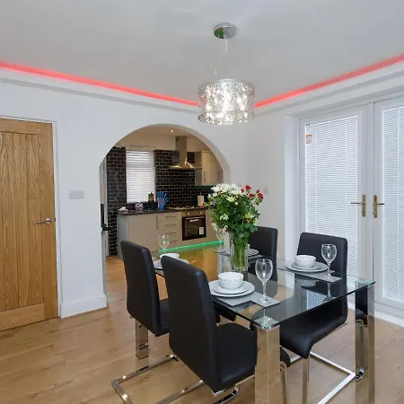 Sycamore House * Leeds (West Yorkshire)