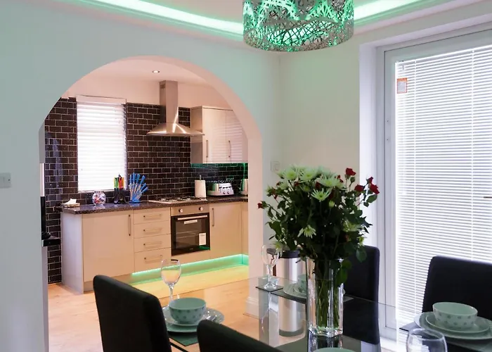 Sycamore House * Leeds (West Yorkshire)